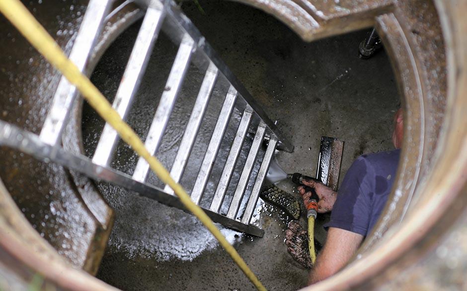 canalisations eaux usées bouchées Le Plessis-Robinson